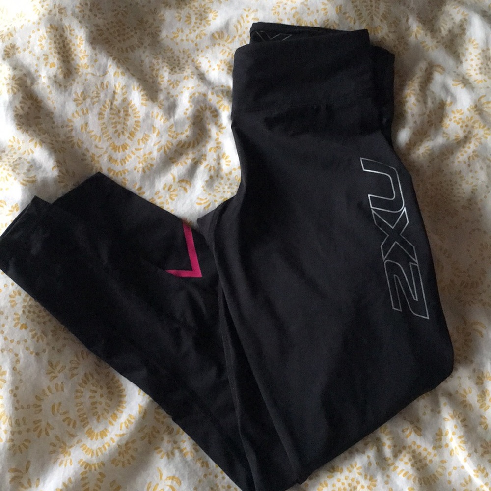 2XU Leggings.